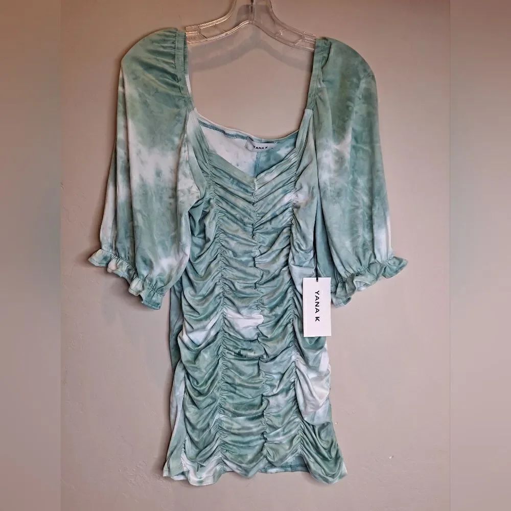 NWT YANA K Venetian Mini Dress Size Medium